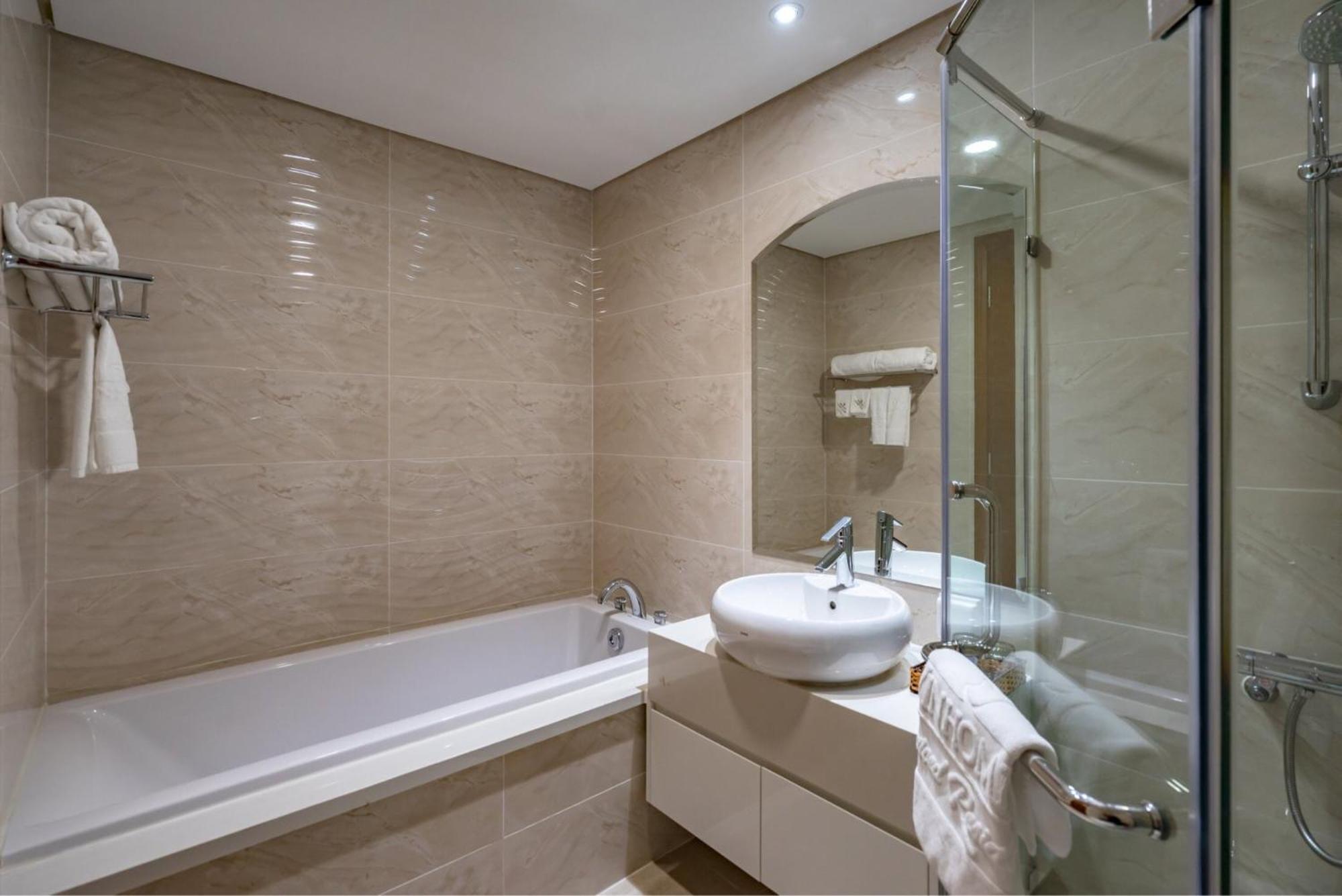 Luxury Vinhomes Central Park Humi Pangsapuri *