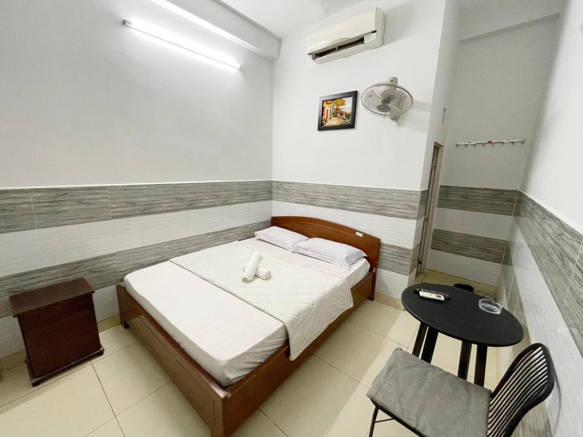 Huy Hoang Hotel *