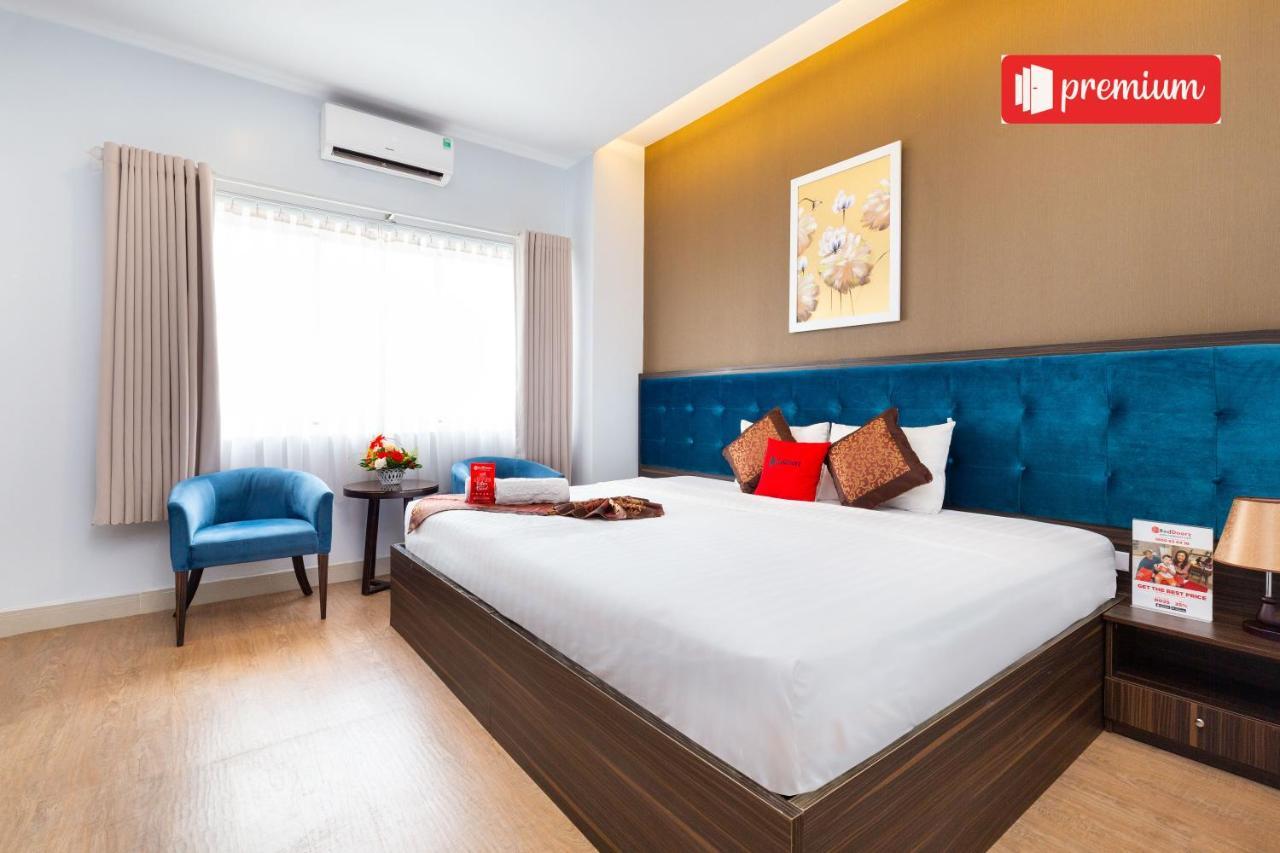 Hotel Reddoorz Bamboo Saigon Su Van Hanh 4*