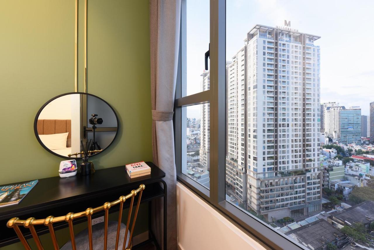 Goda - Saigon Rivergate Rooftop Pool * Ho Chi Minh City