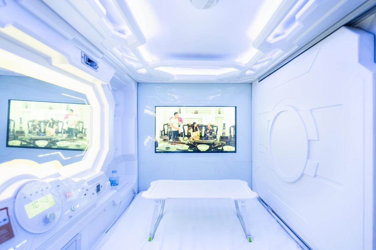 The Capsule - Saigon Center Apartment