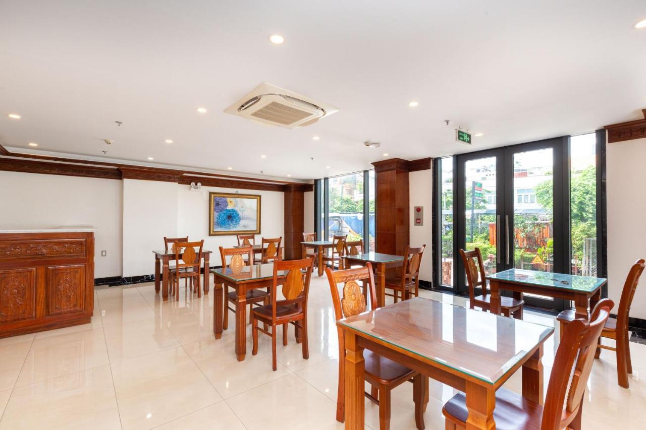 Silk Hong Ha Airport Hotel Ho Chi Minh City