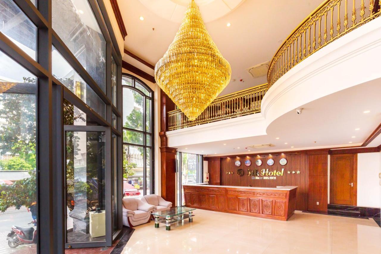 Silk Hong Ha Airport Hotel 3*