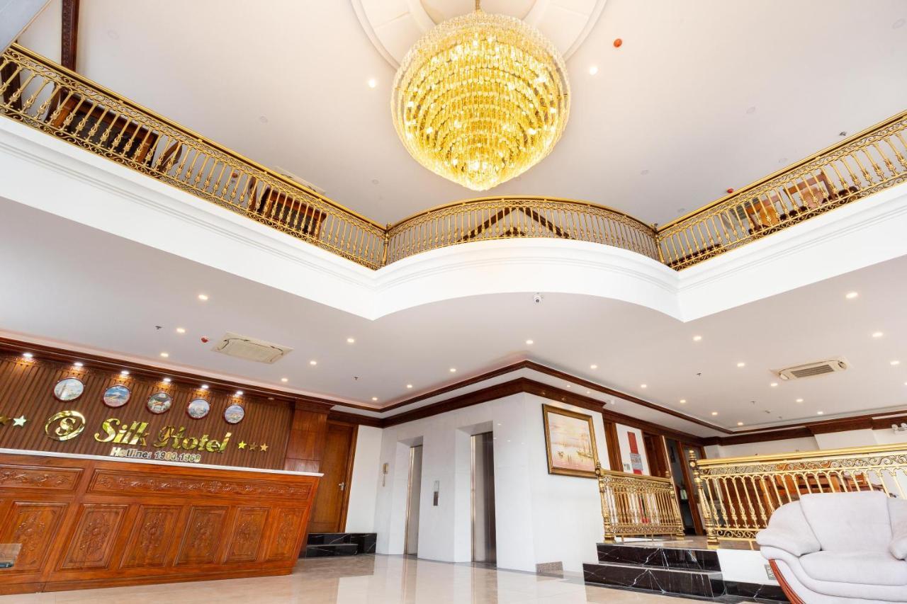 Silk Hong Ha Airport Hotel