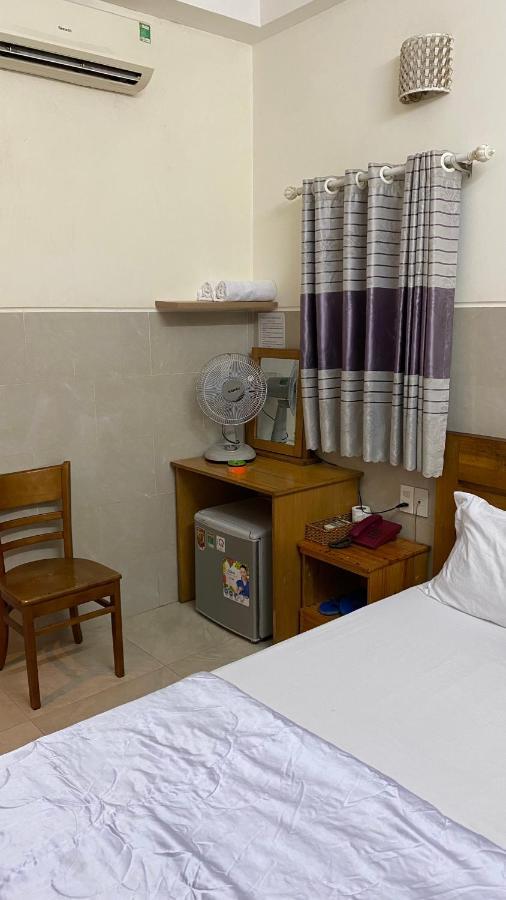 Khach San Le Hoang Hotel