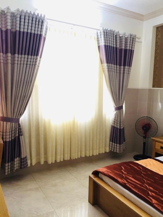 Khach San Le Hoang Hotel