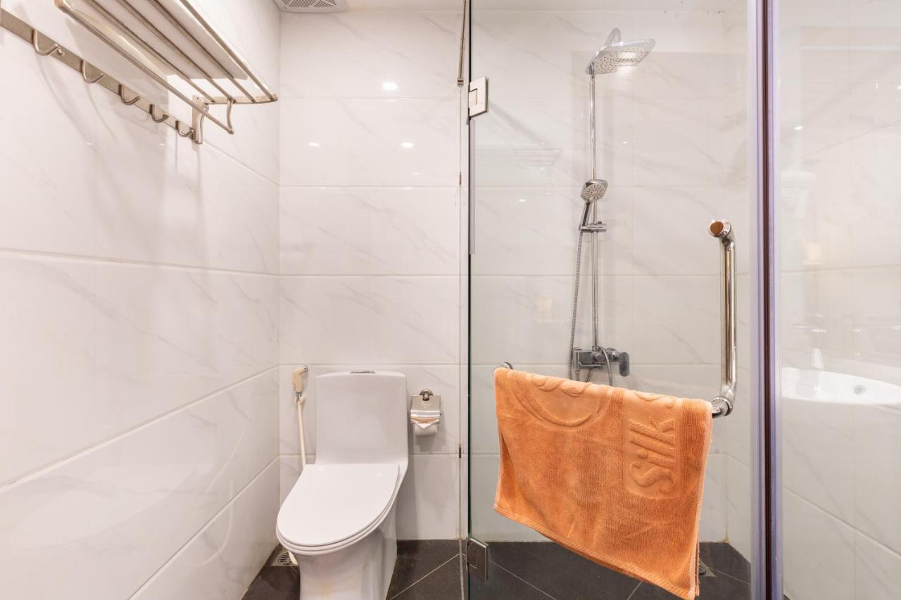 Hotel Silk Hong Ha Airport Ho Chi Minh City