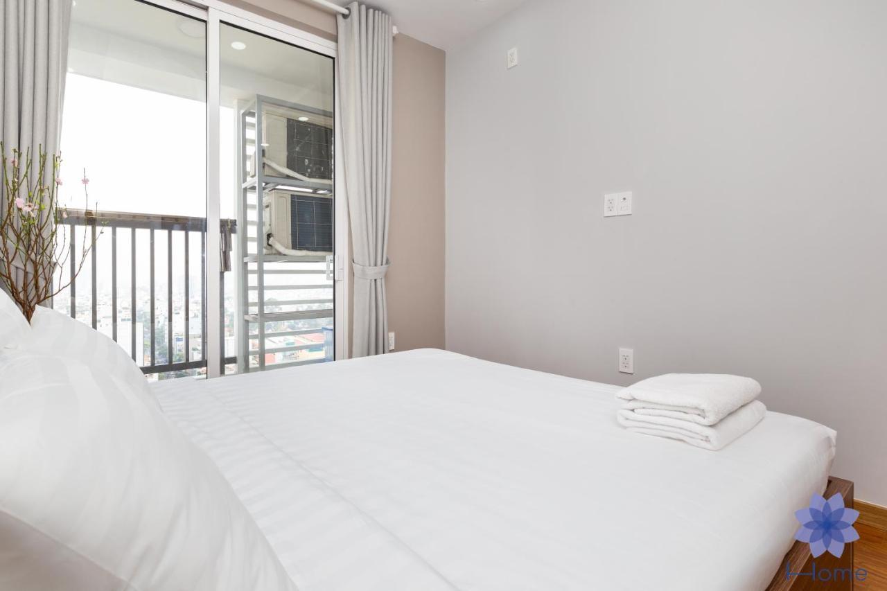 Home, For Rent In Orchard Park View Building W/free Gym&pool Apartment