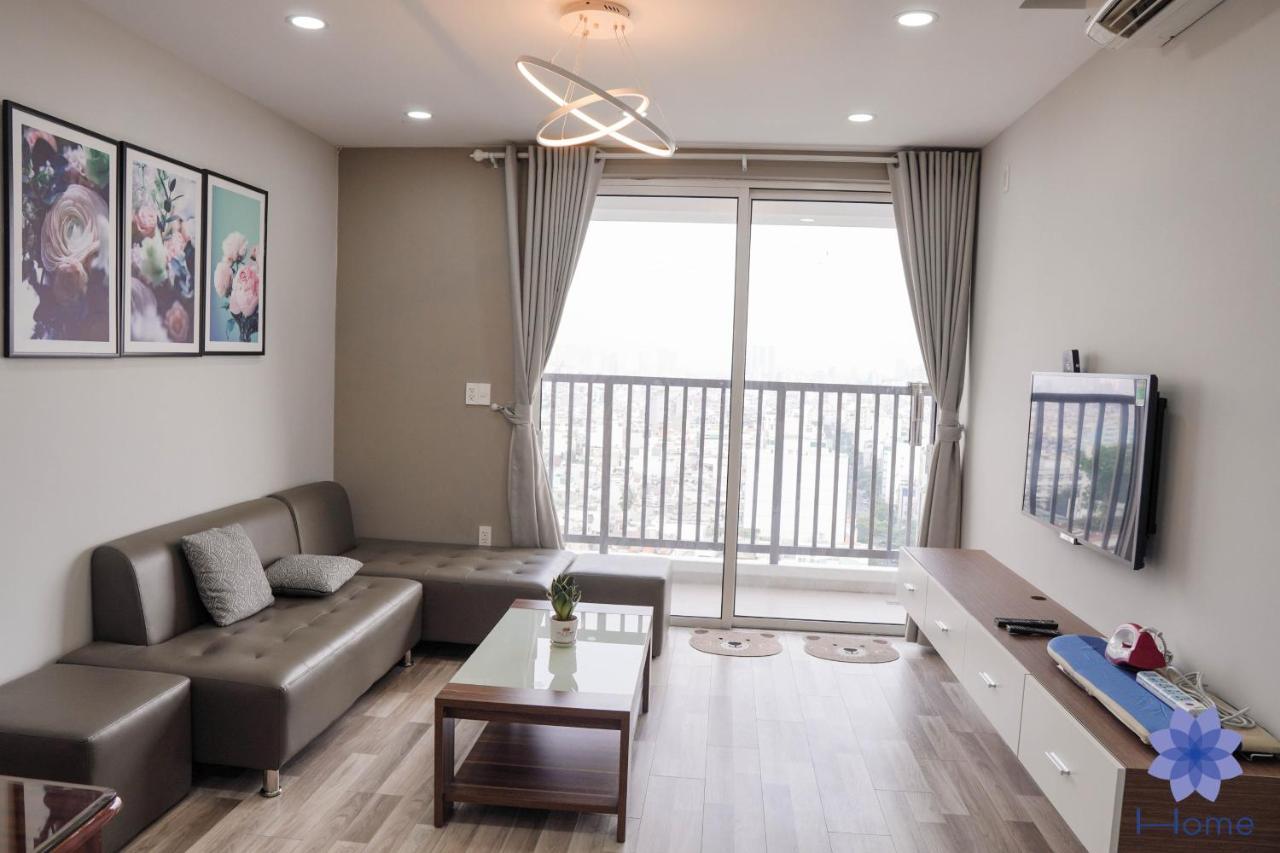 Home, For Rent In Orchard Park View Building W/free Gym&pool Apartment