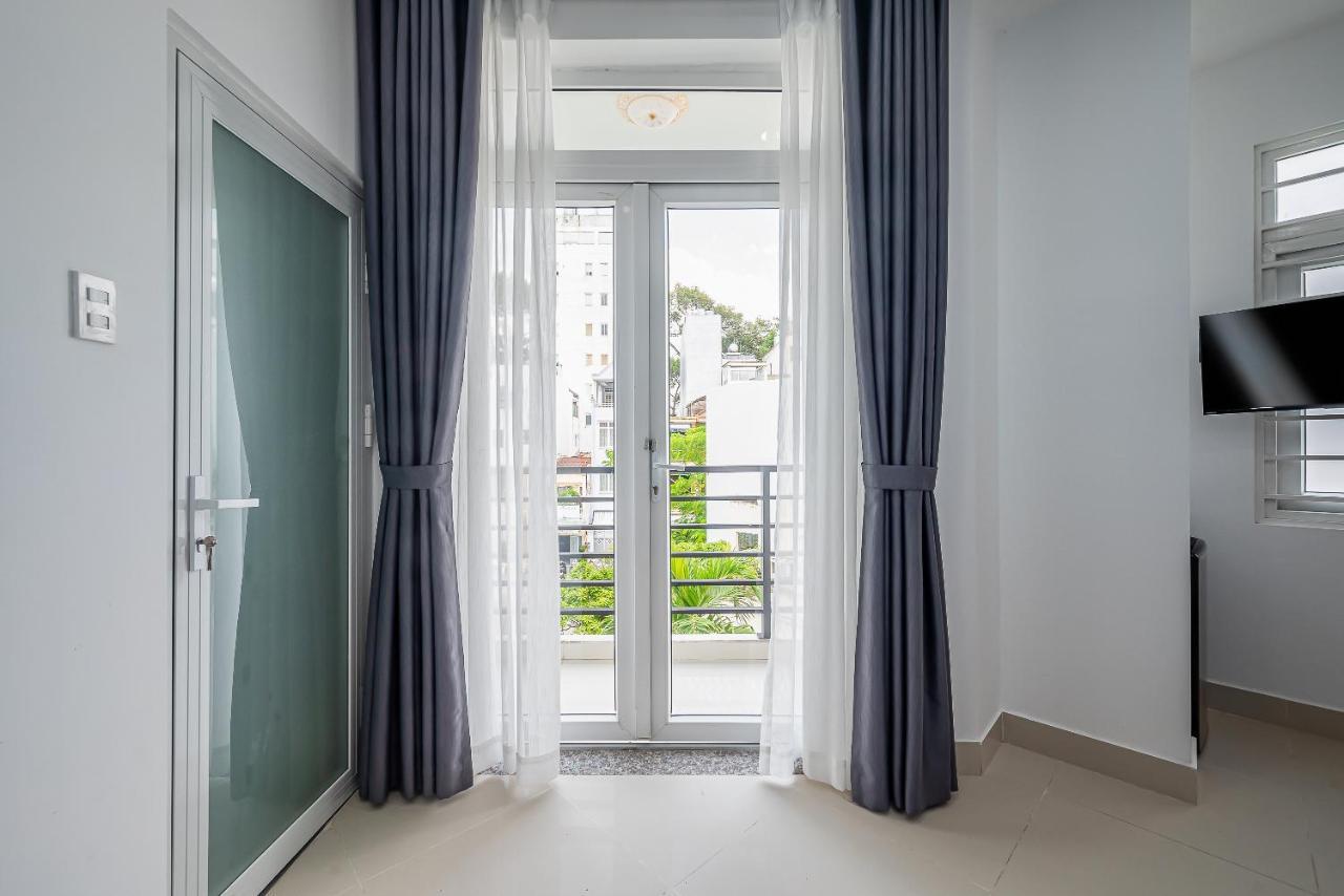 Cozrum Homes - Retro House *