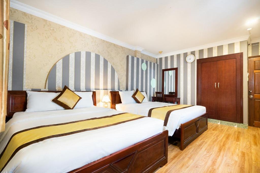 Hotel Cosmo