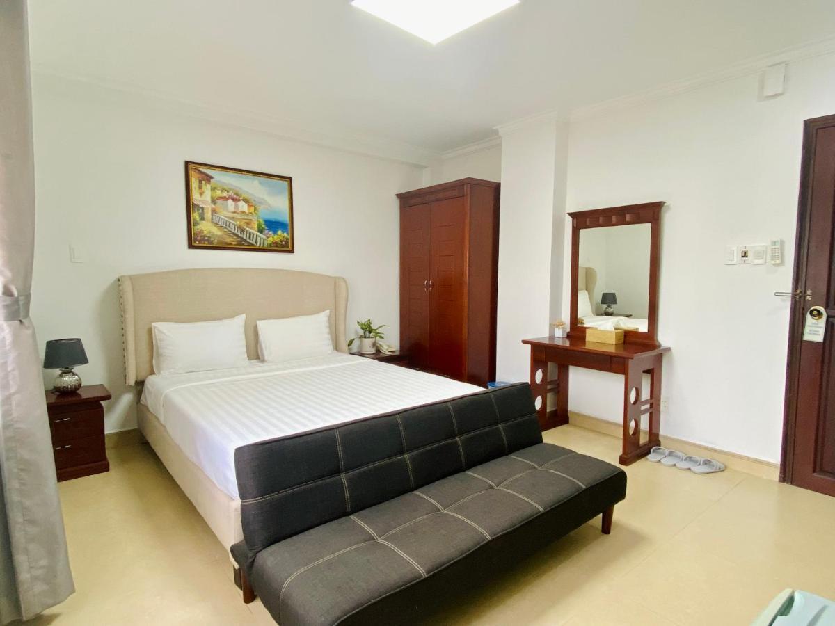 Lila & 3* Bandar Ho Chi Minh