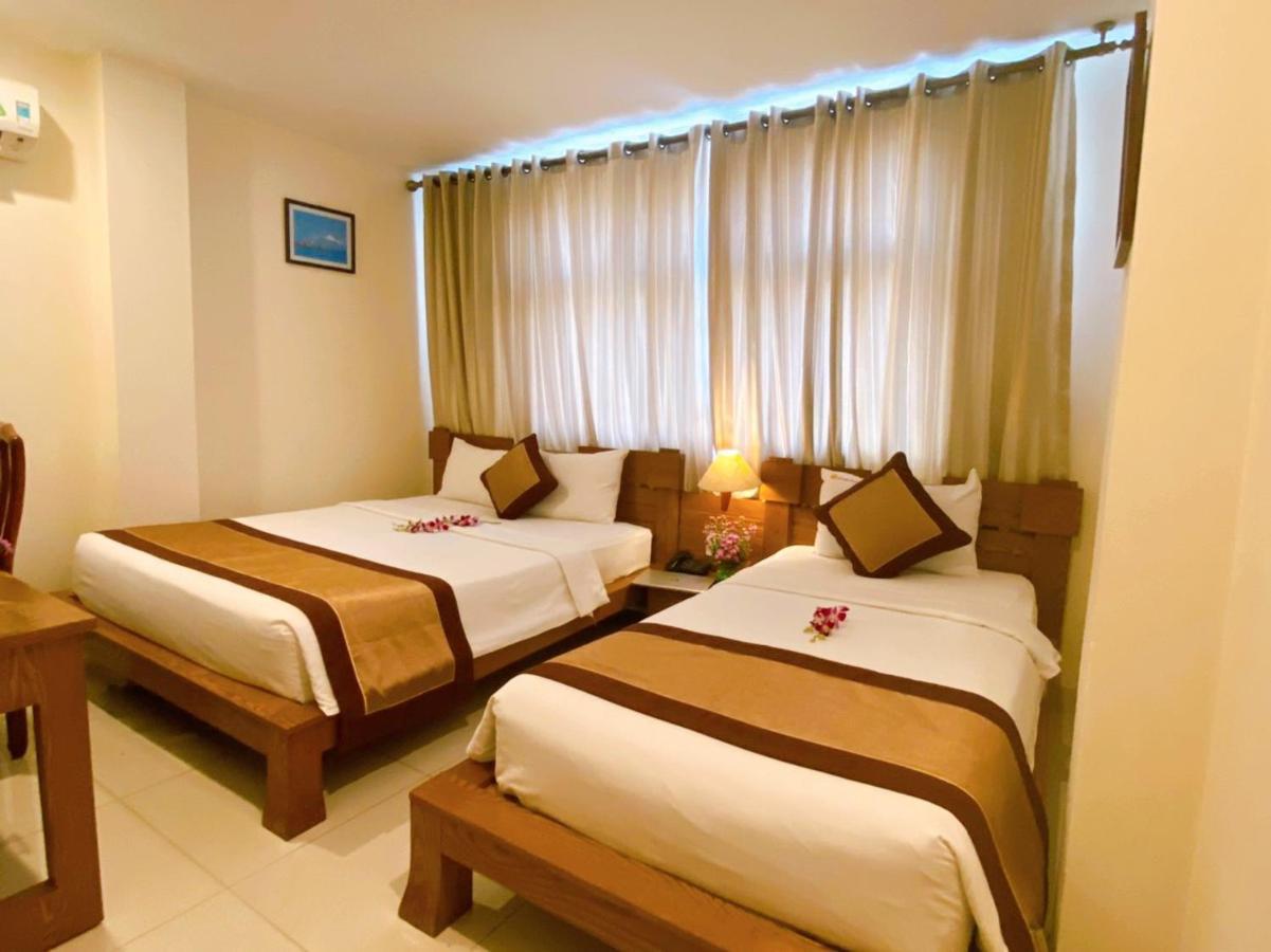 Hotel Ipeace - Bui Vien Walking Street