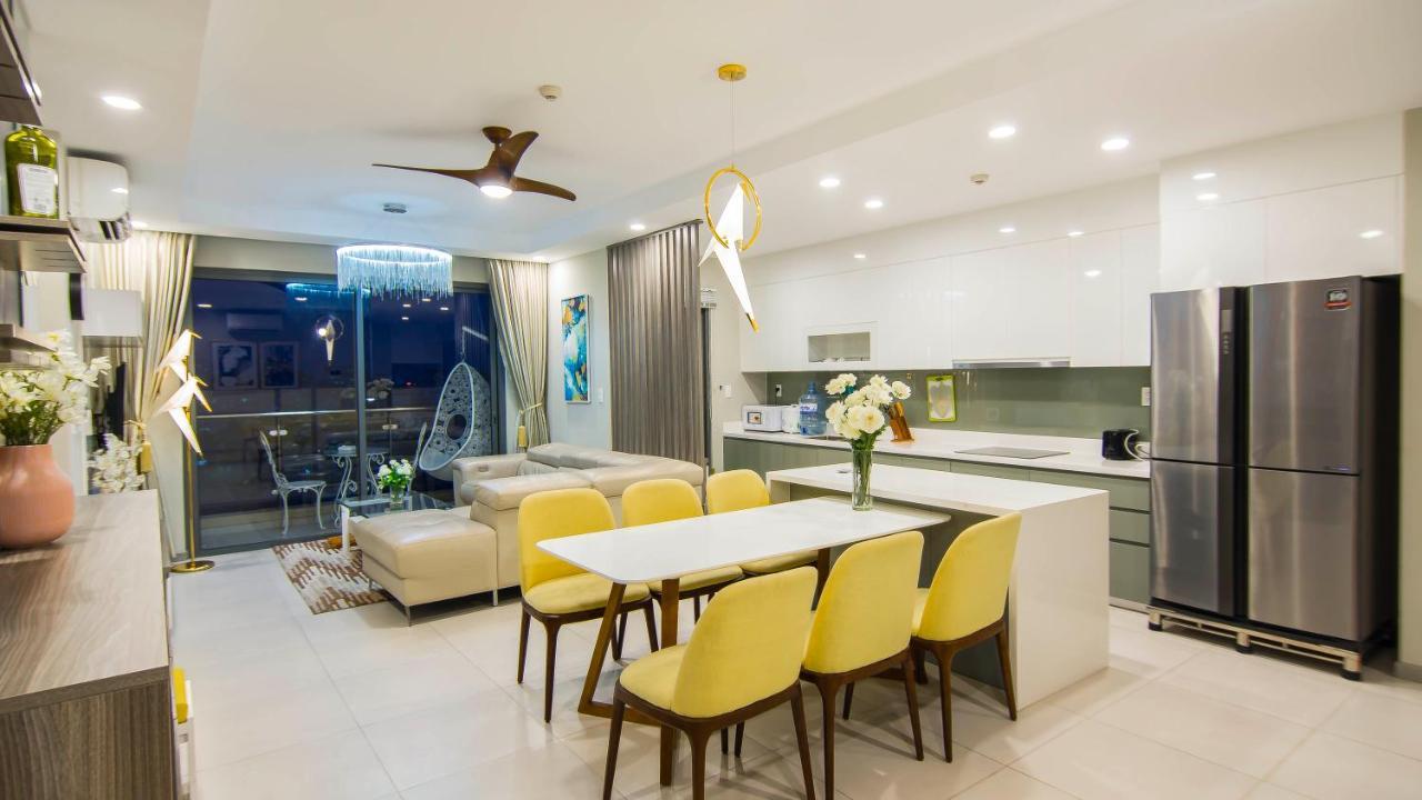 The Gold Luxury 12 - Infinity Rooftop Pool In Apartment Ho Chi Minh City