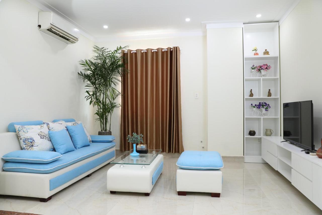 Thanh Vinh &
