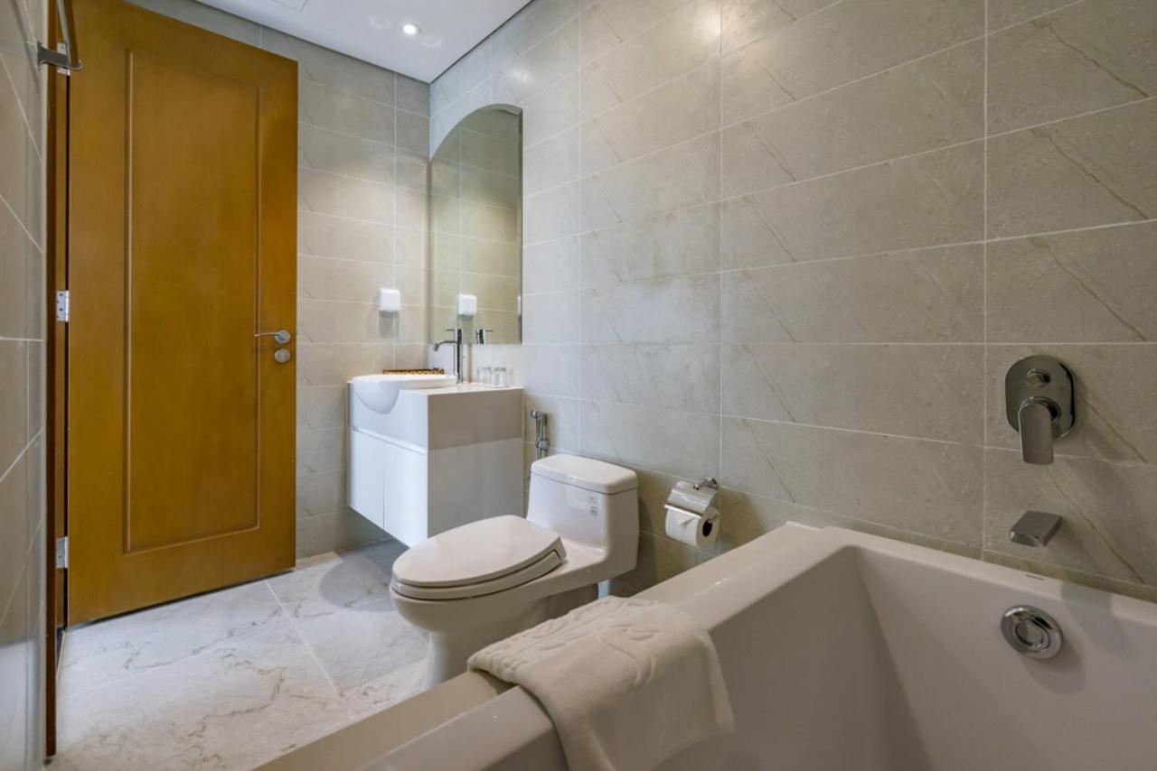 Pangsapuri Luxury Vinhomes Central Park Humi Bandar Ho Chi Minh