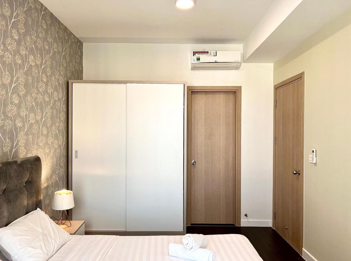 2brs View Free Infinity Pool In The Heart Hcm Apartment *