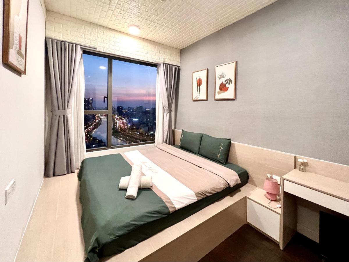 2brs View Free Infinity Pool In The Heart Hcm Apartment