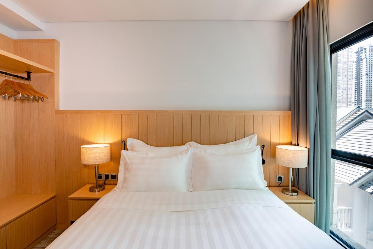 Hotel Hello World Saigon