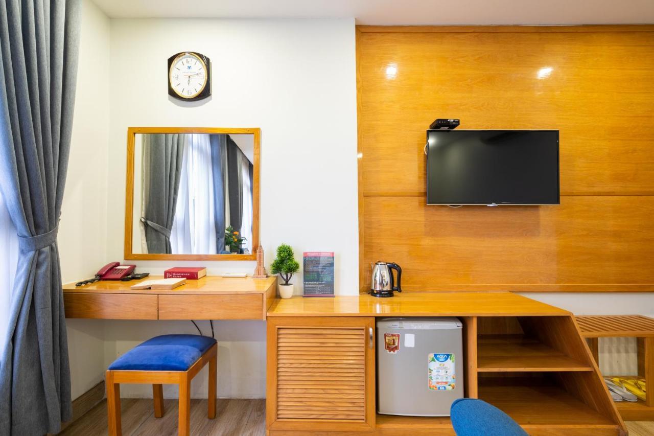 Vivian Saigon Hotel 3*