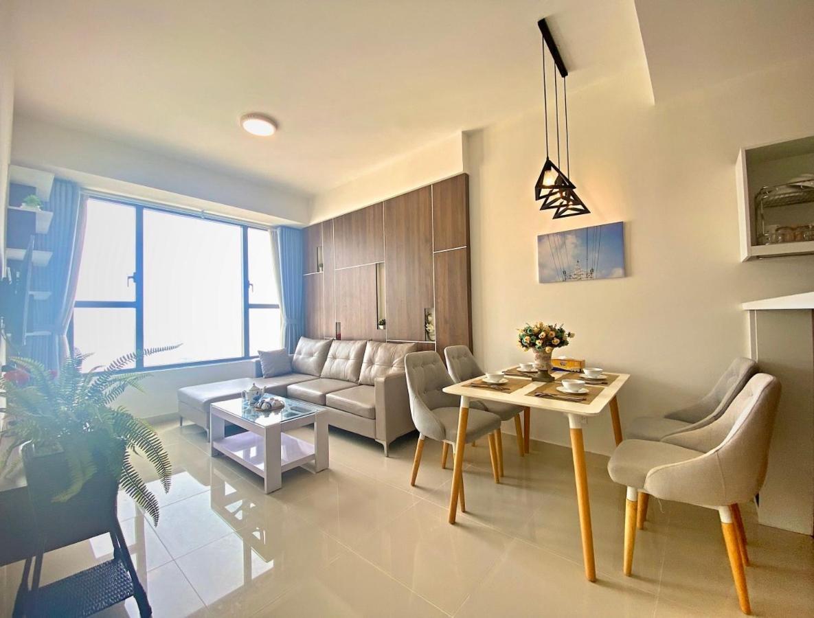 Apartment 2brs View Free Infinity Pool In The Heart Hcm *