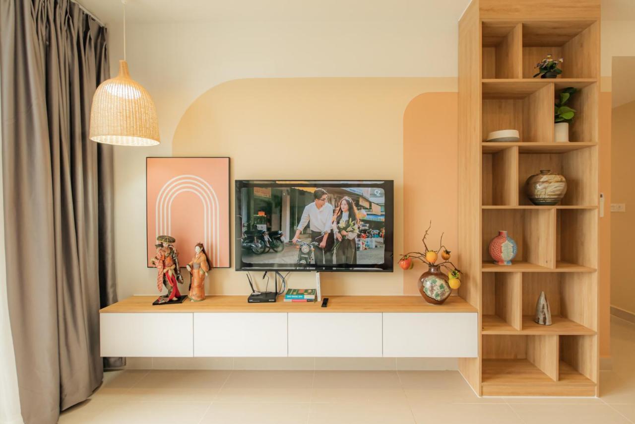Apartment 9trip In Soho - 3 Bedrooms In District 1, Next To Bui Vien Walking Street - Free Saigon Nightlife Walking Tour