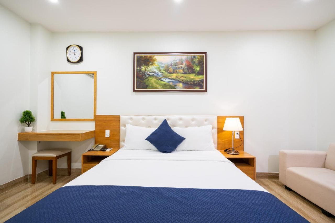 Vivian Saigon Hotel