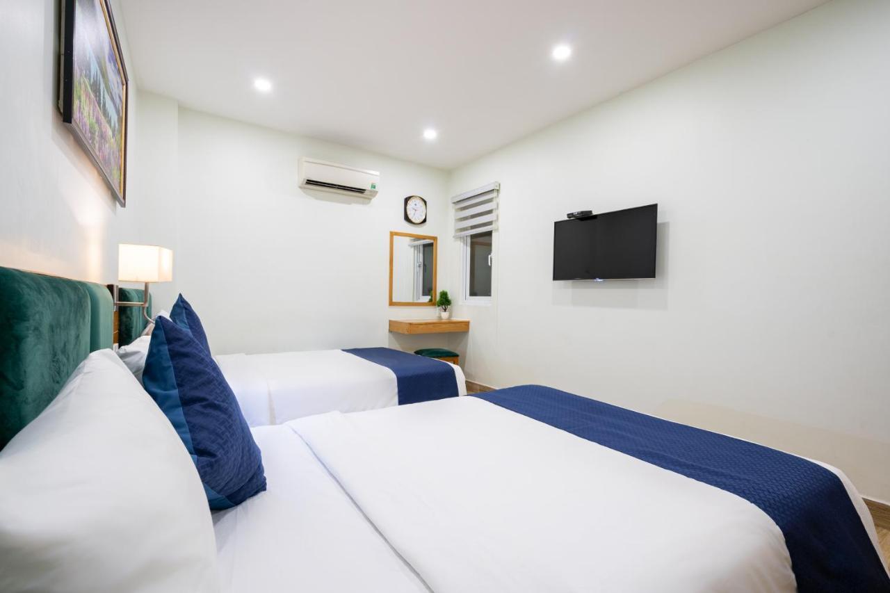Vivian Saigon Hotel 3*