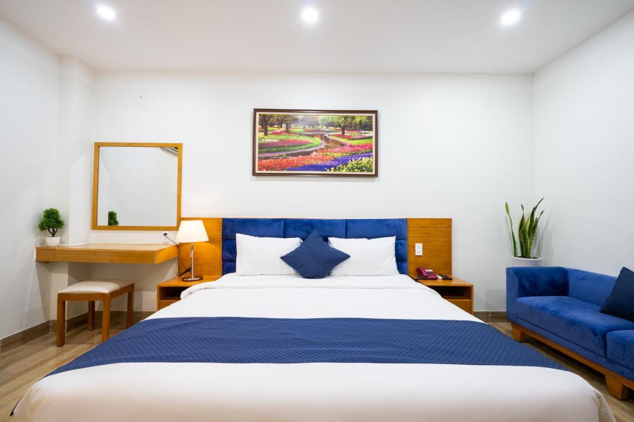 Vivian Saigon Hotel 3*