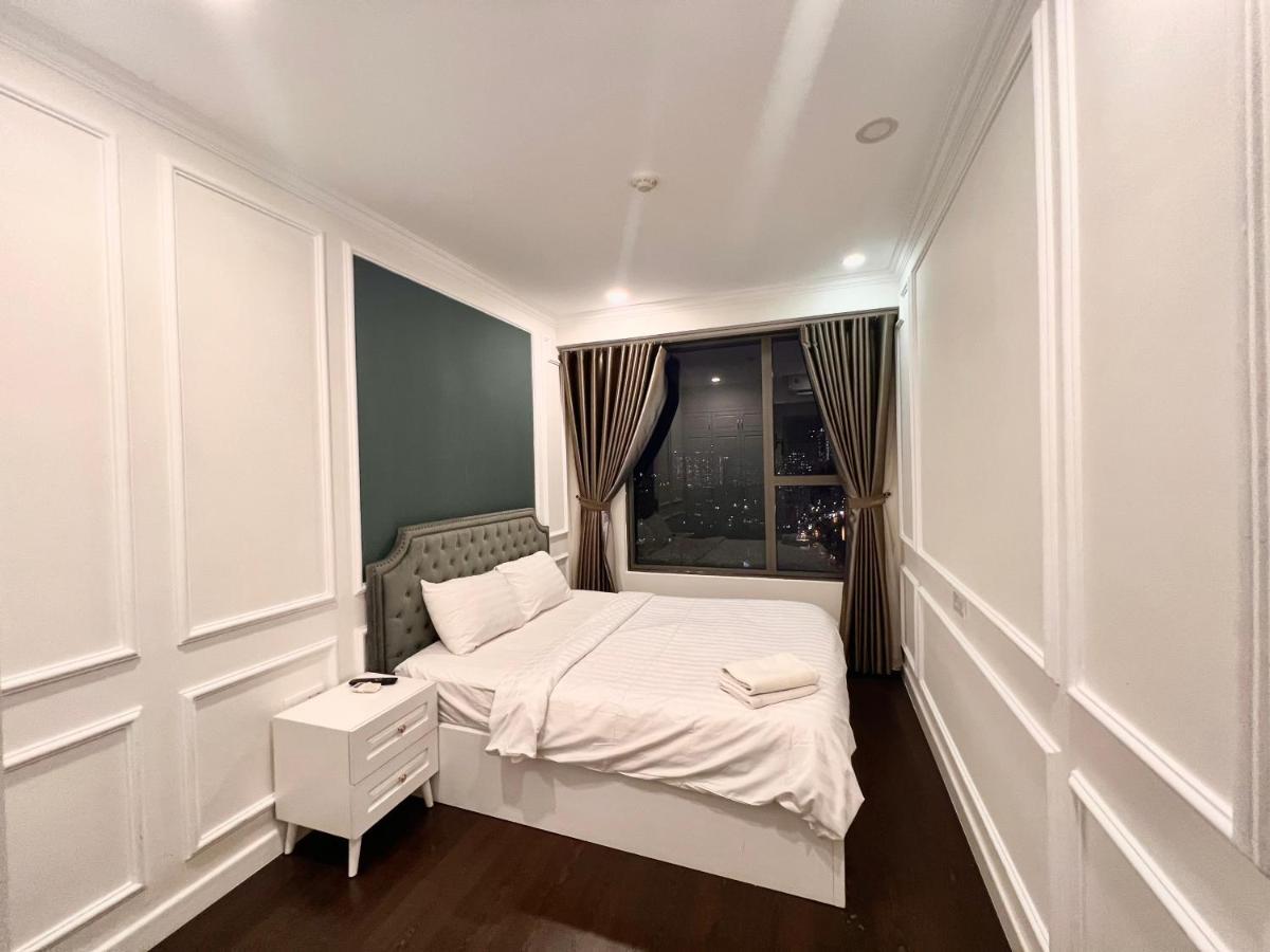 2brs View Free Infinity Pool In The Heart Hcm Apartment *