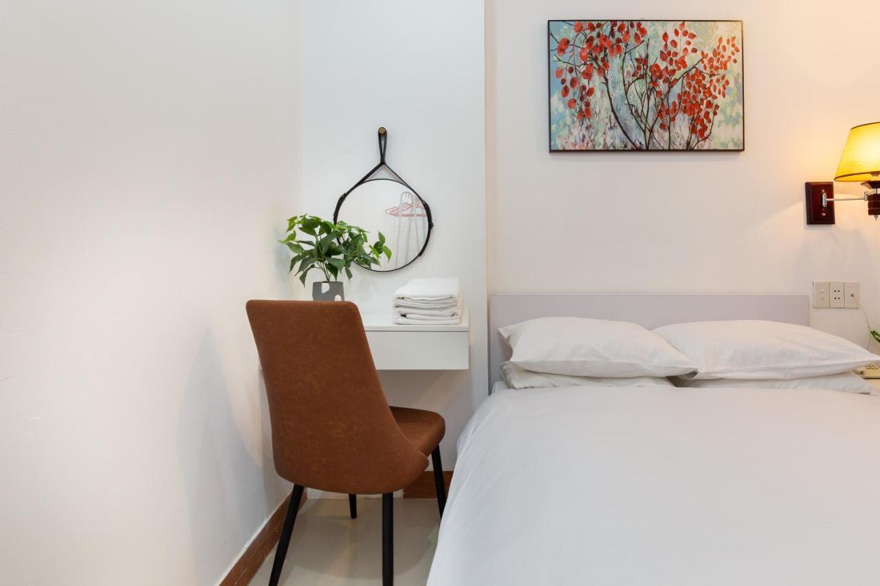 Labar Saigon Hotel