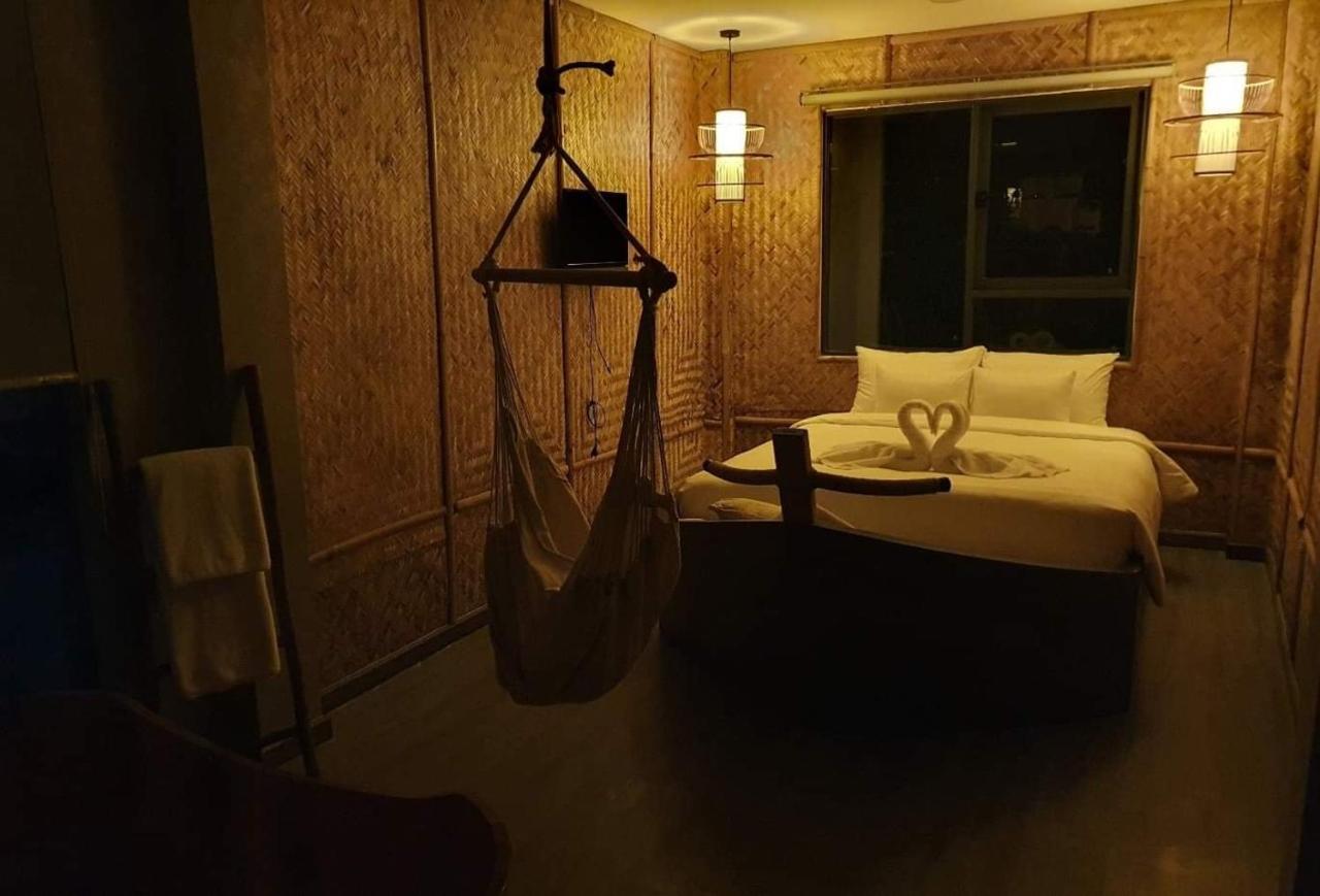 Hotel Language Exchange 3