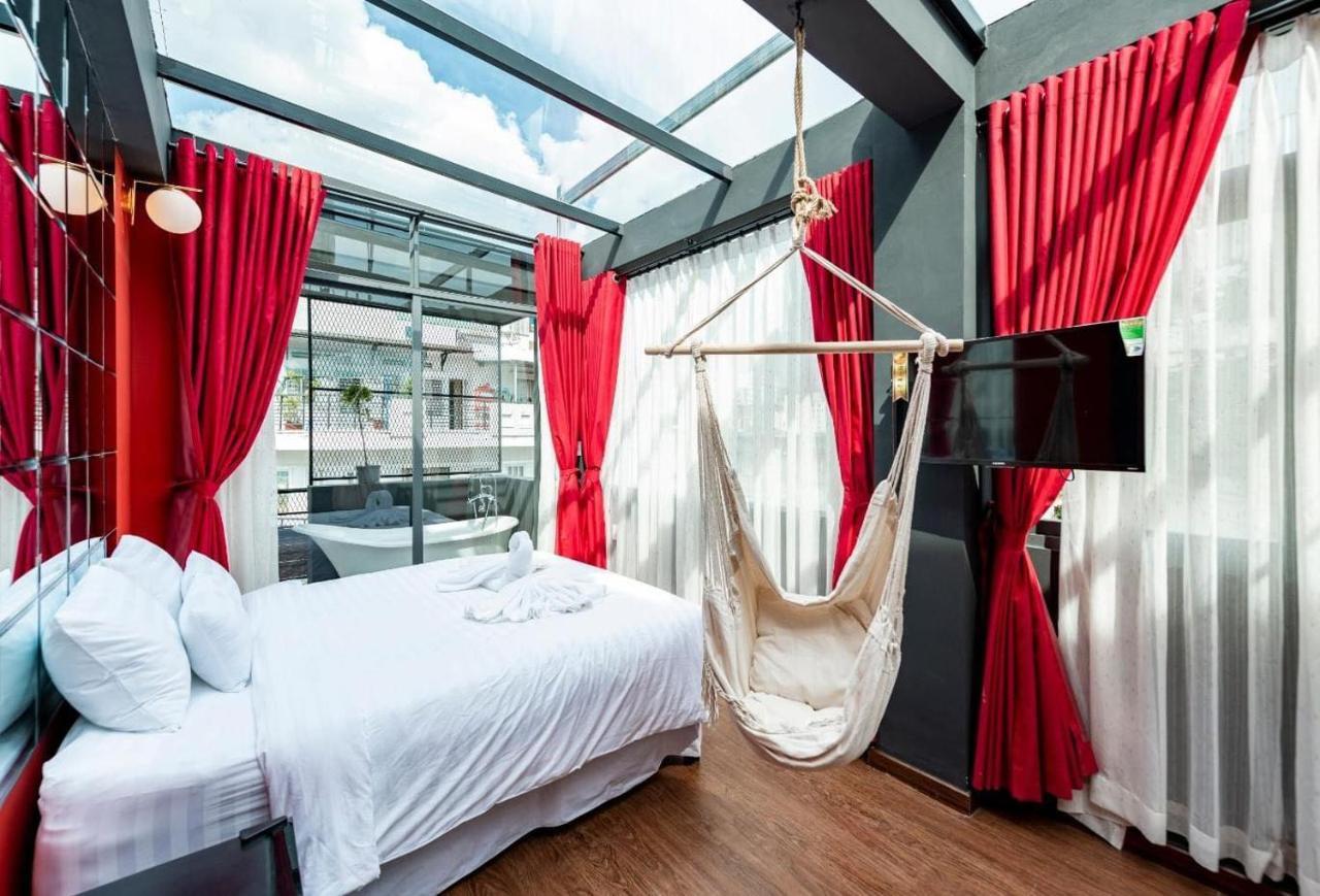 Hotel Language Exchange 3 *