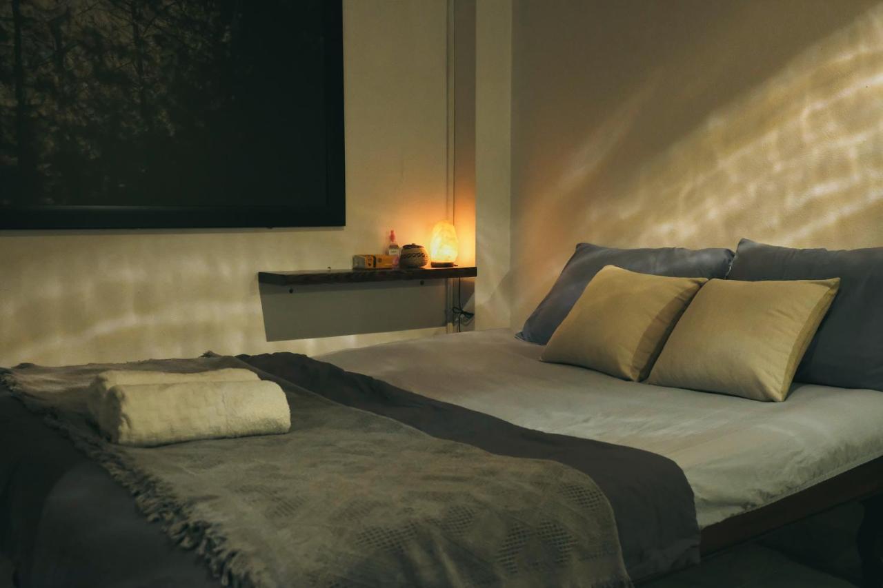 Pangsapuri Peaceful Saigon - Entire House 1br In District 1 - Pet-friendly