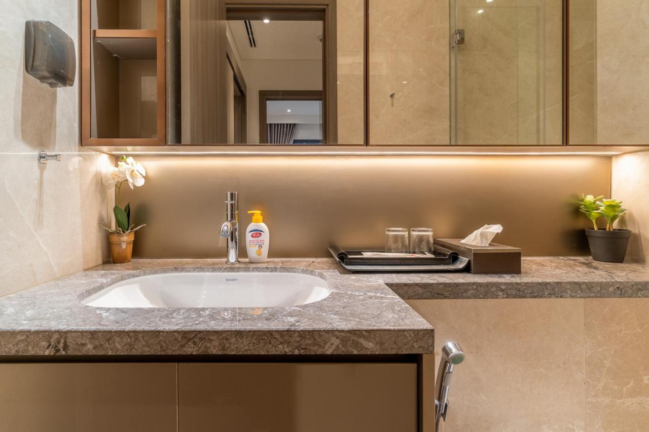 The Rixx Fancy In The Heart Of D1 With Infinity Pool, Skyline Gym, Sauna, Jacuzzi Apartment *