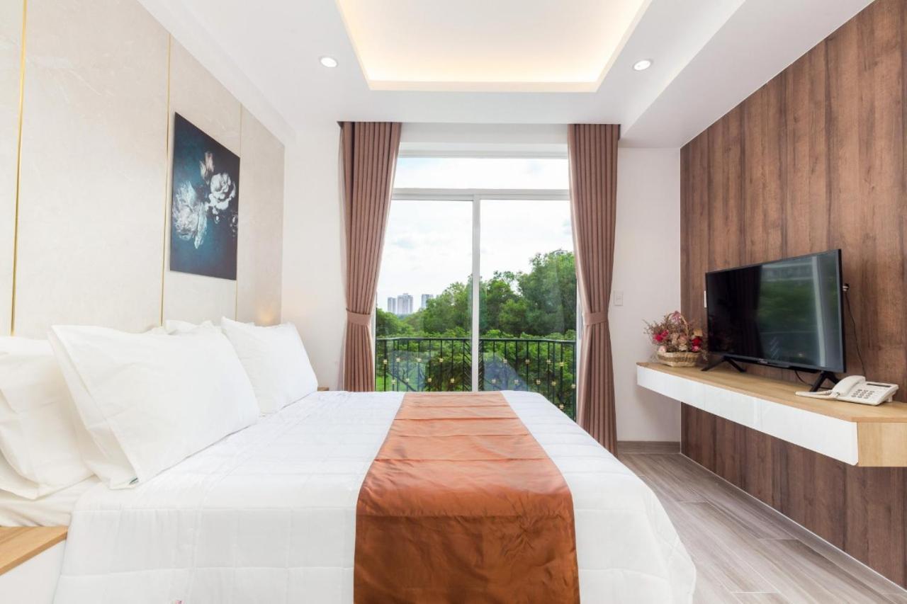 Saki Aparthotel 3*