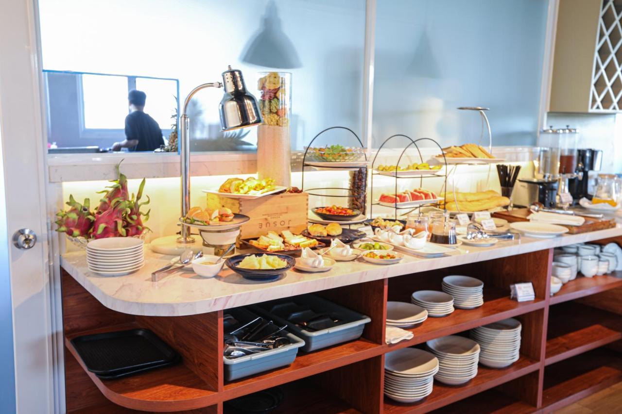 M Village Nguyen Du 4*