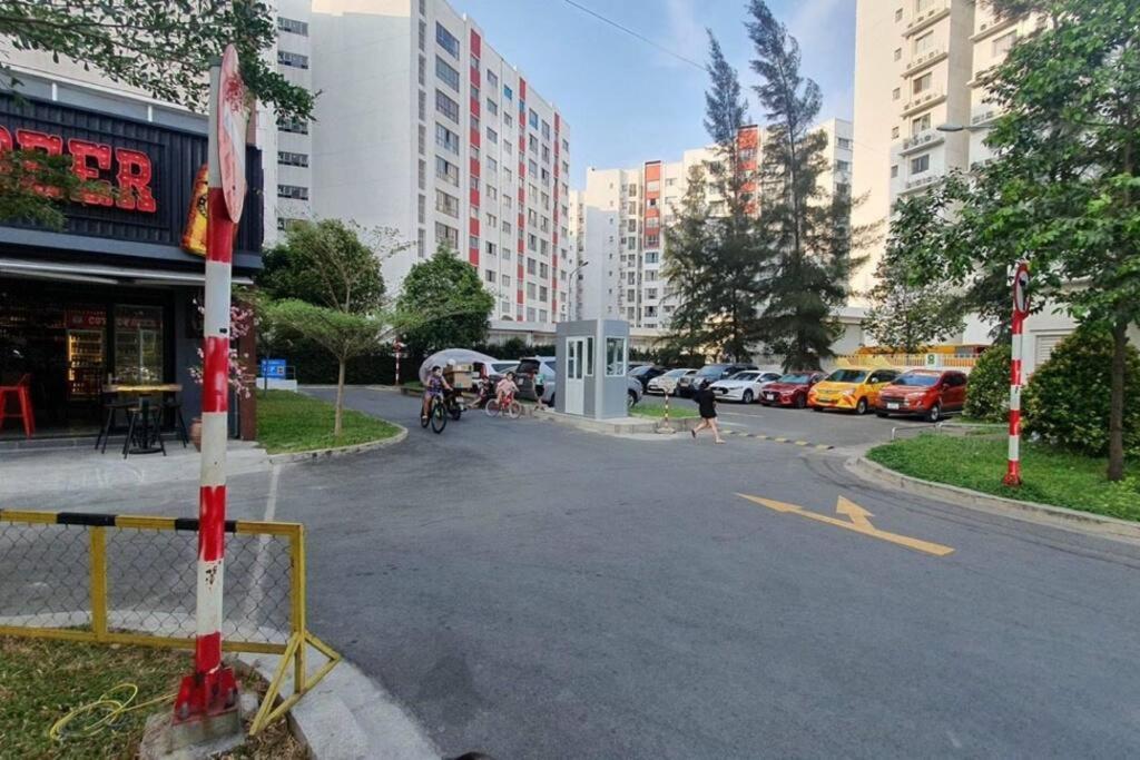 Modern 1 Bedroom - C' House Apartment *