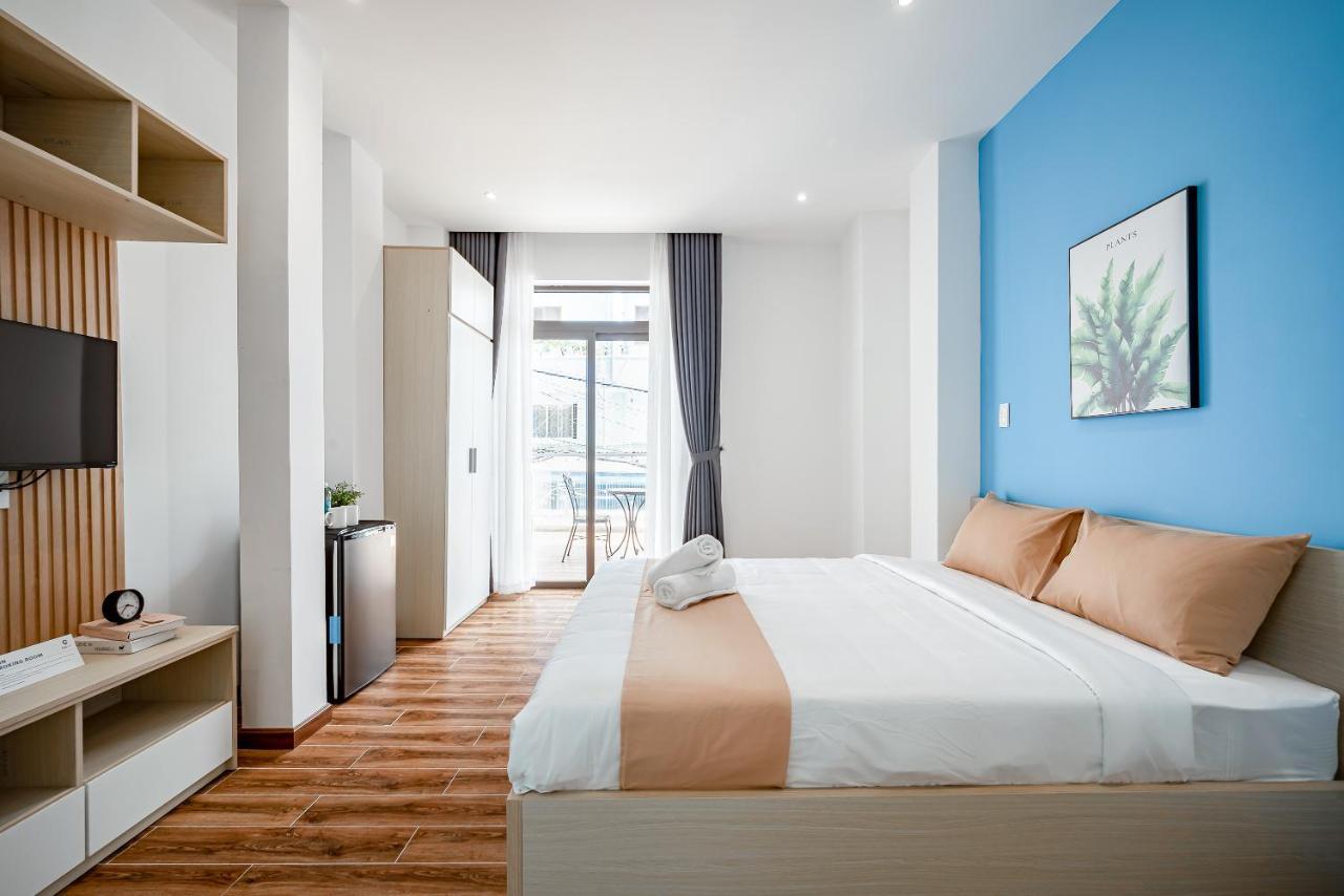 Cozrum Homes - Autumn House Apartment