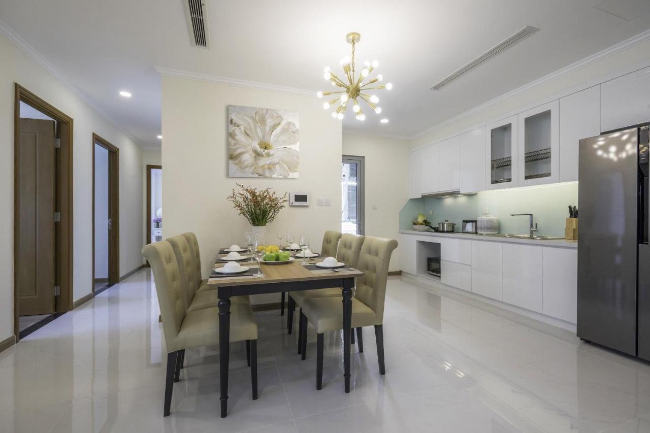 Your @vinhome Central Park * Bandar Ho Chi Minh
