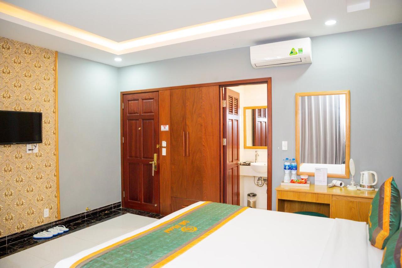 Silk Near Tan Son Nhat Airport Hotel
