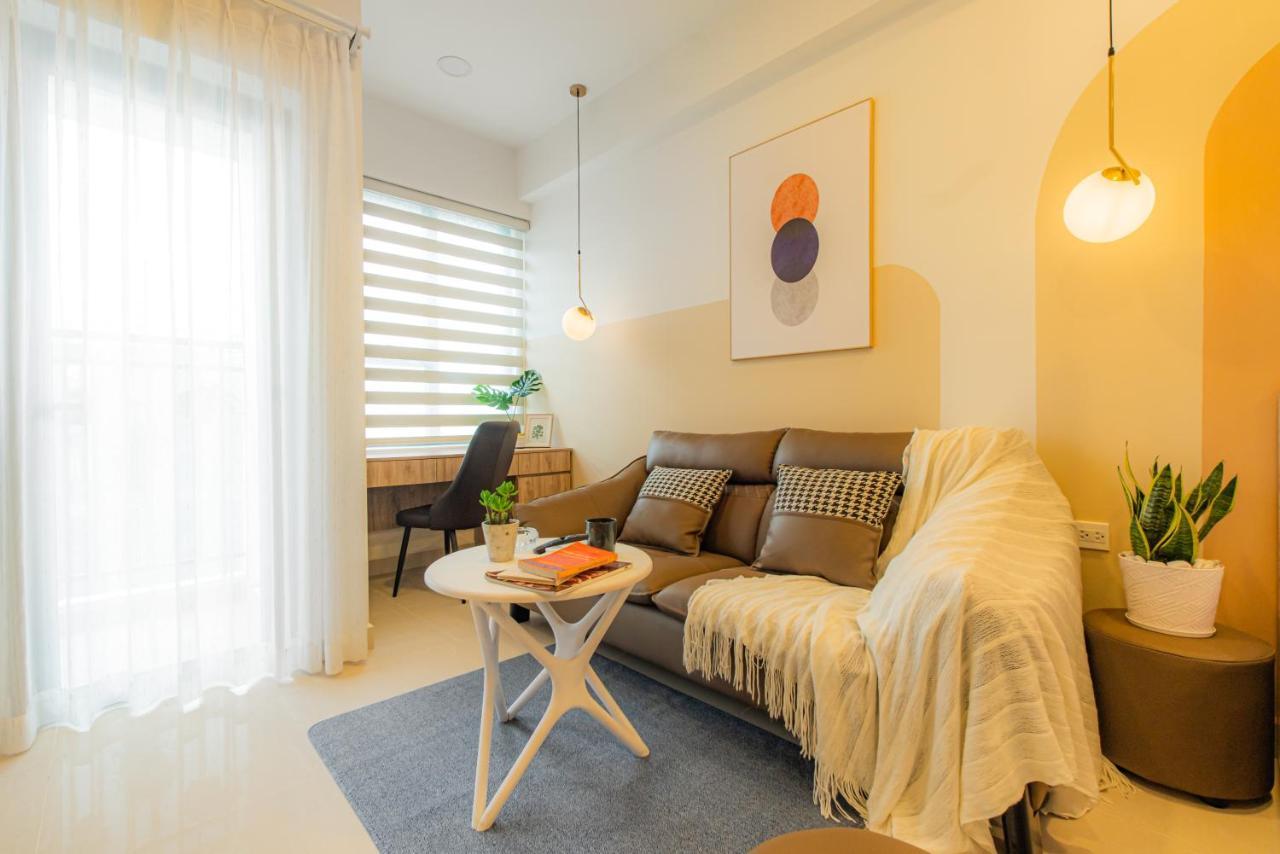 9trip In Soho - Studio In District 1, Next To Bui Vien Walking Street - Free Saigon Nightlife Walking Tour *