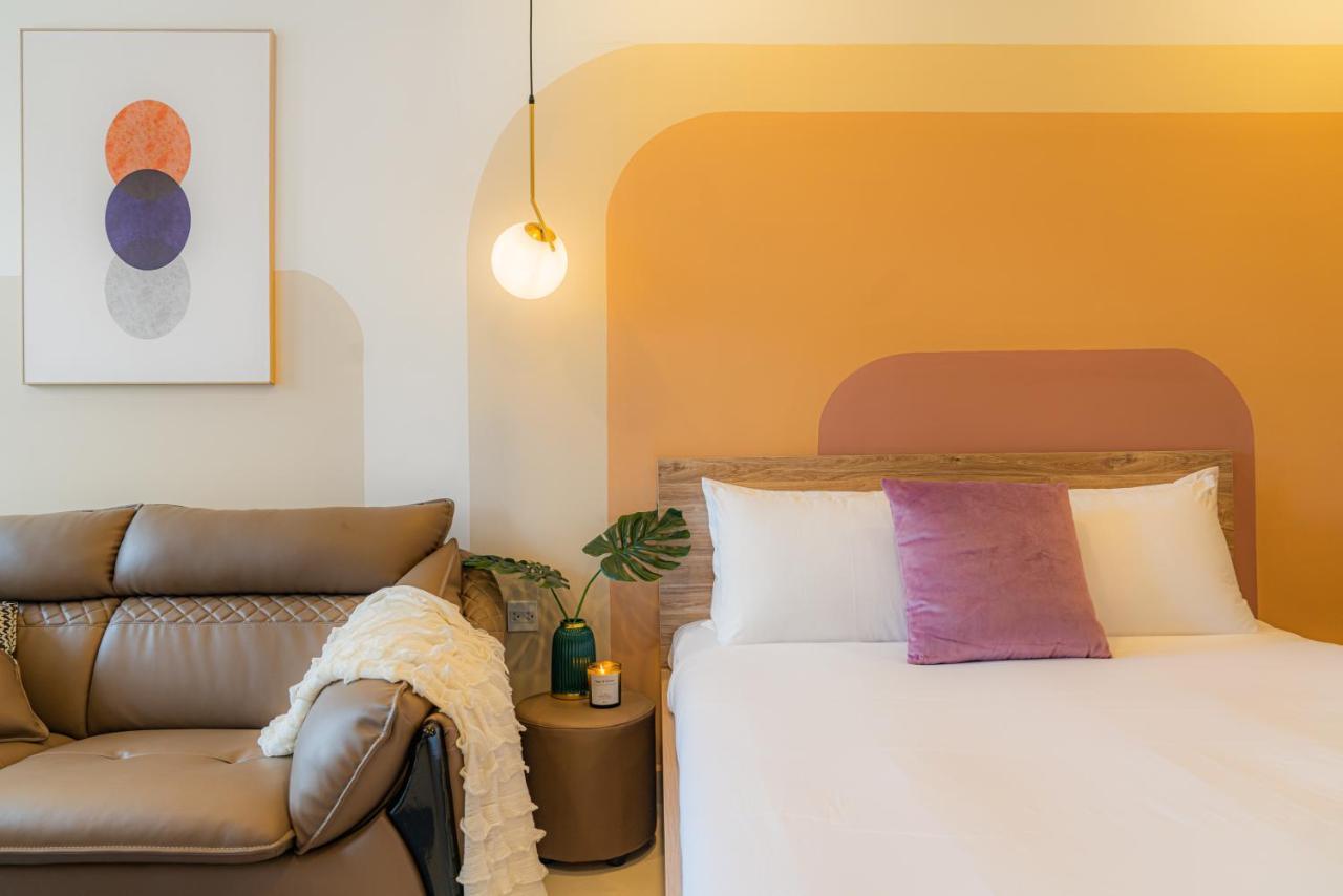 9trip In Soho - Studio In District 1, Next To Bui Vien Walking Street - Free Saigon Nightlife Walking Tour *