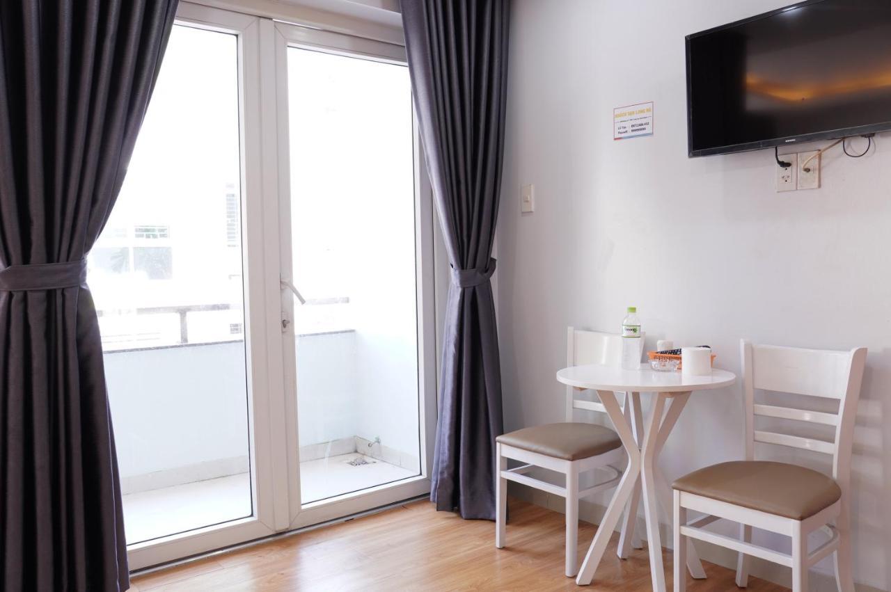 Love hotel Longha