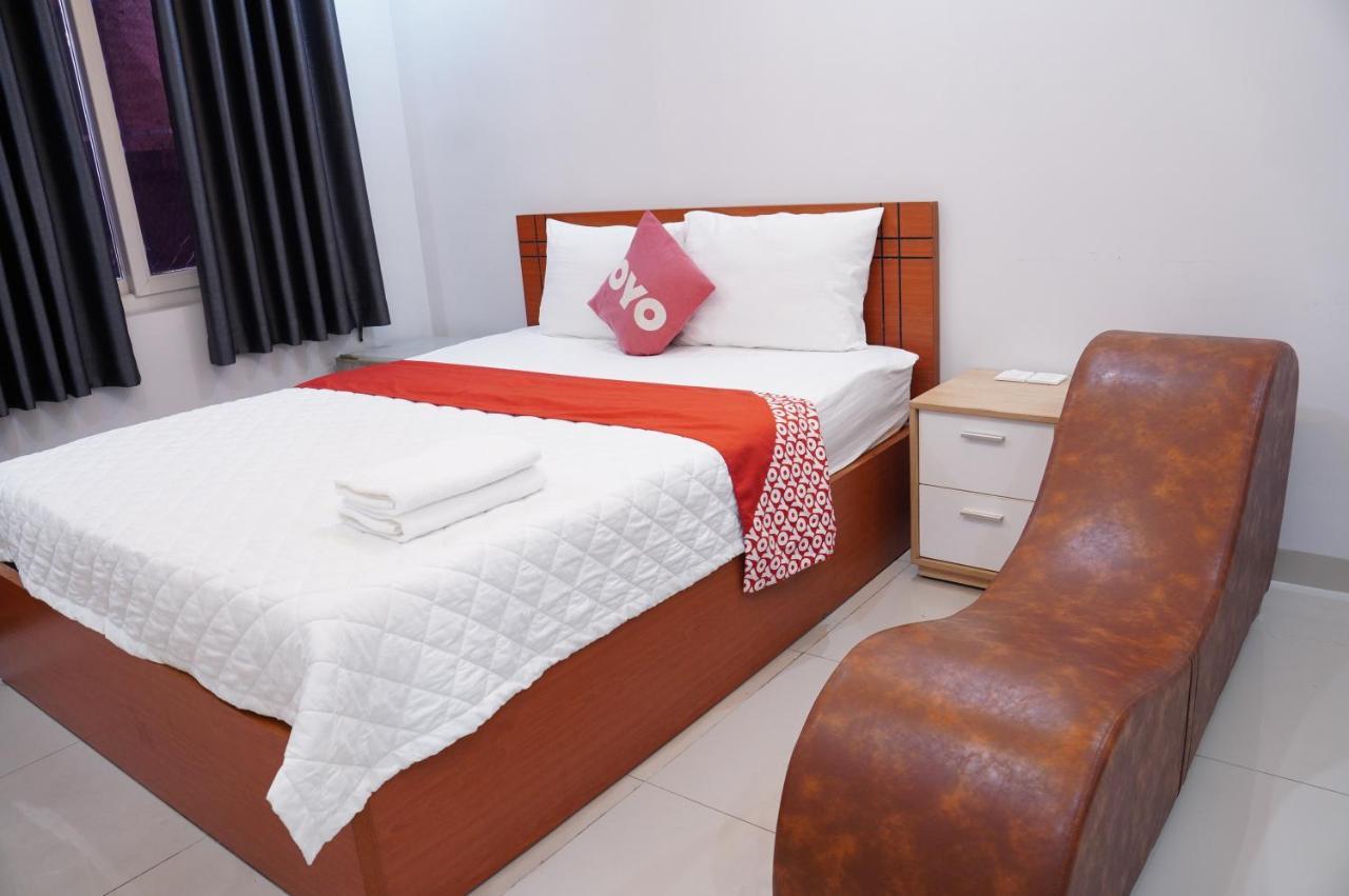Longha Love hotel *