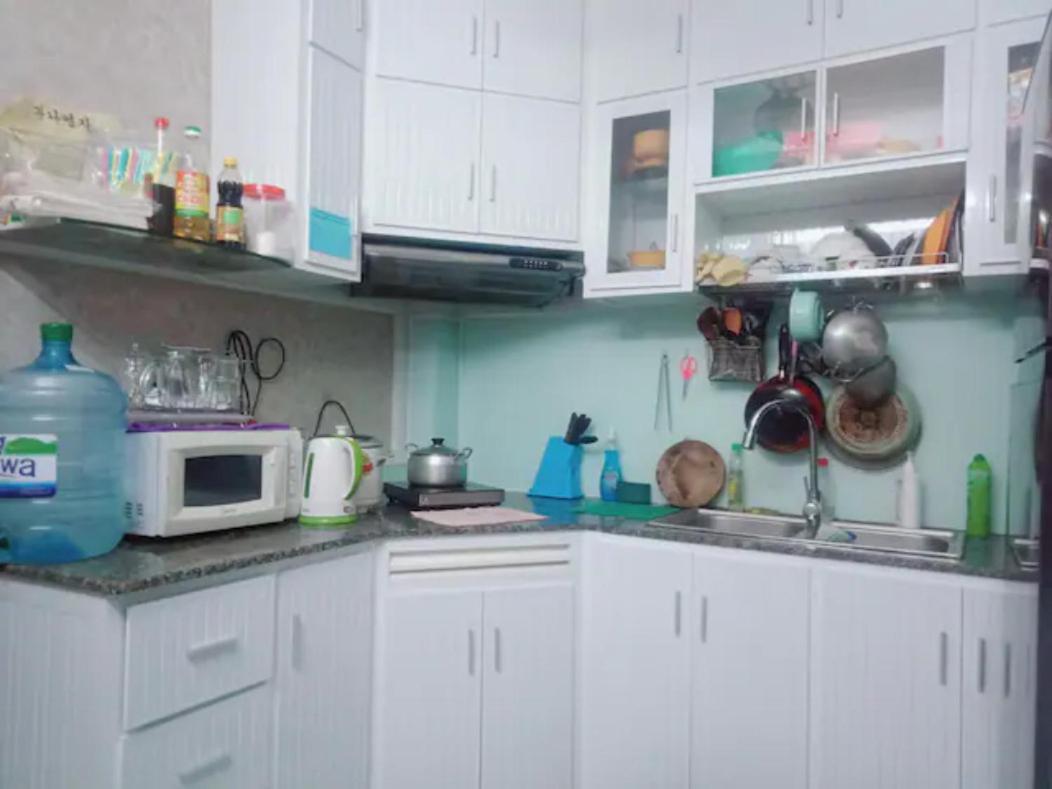 Apartment Sinh House *