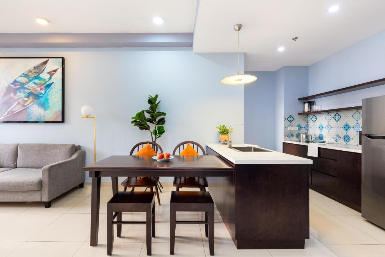 Blue Fingers Saigon Royal - Tresor Apartment *