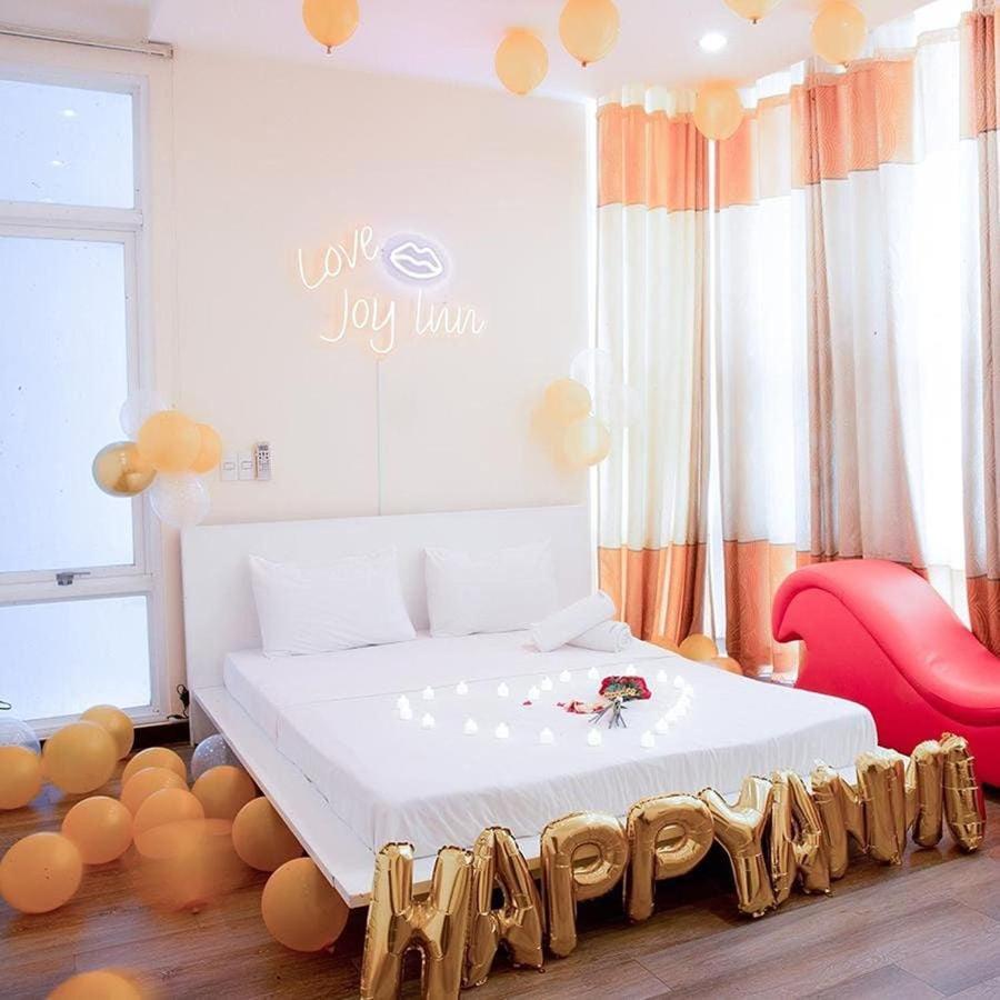 Khách sạn Joy Nguyen Thi Thap 2*