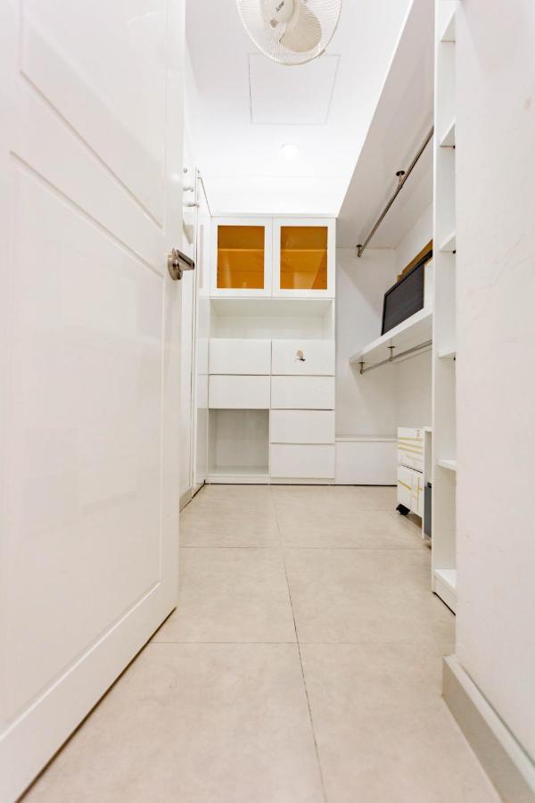 Sunrise - 1 Bed - Full Furniture - View Apartment *