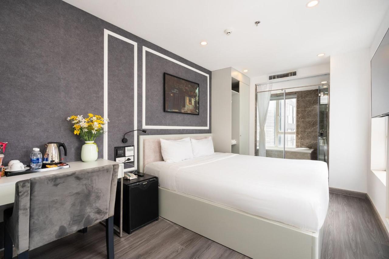 Apartment The Arrivals - Cozy - Pool & Skybar - Sgcenter